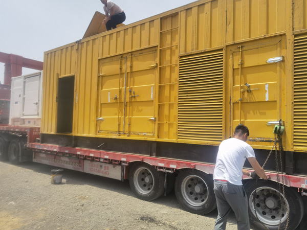 延长除了负载情况和发动机维护,还有哪些因素会影响 200kw 柴油发电机的油耗?