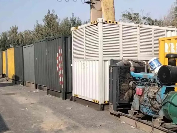 延长200KW柴油发电机机组每小时油耗是多少？