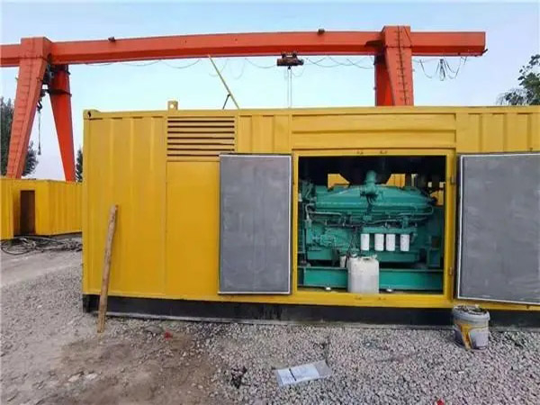 延长冬季低温环境下，500KW发电机组应该选择什么类型的启动电瓶？